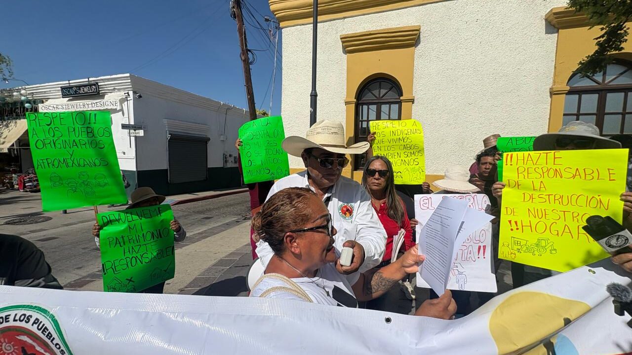Denuncian desalojo violento en Santa Rosa del Este: uso excesivo de fuerza y saqueo oficial