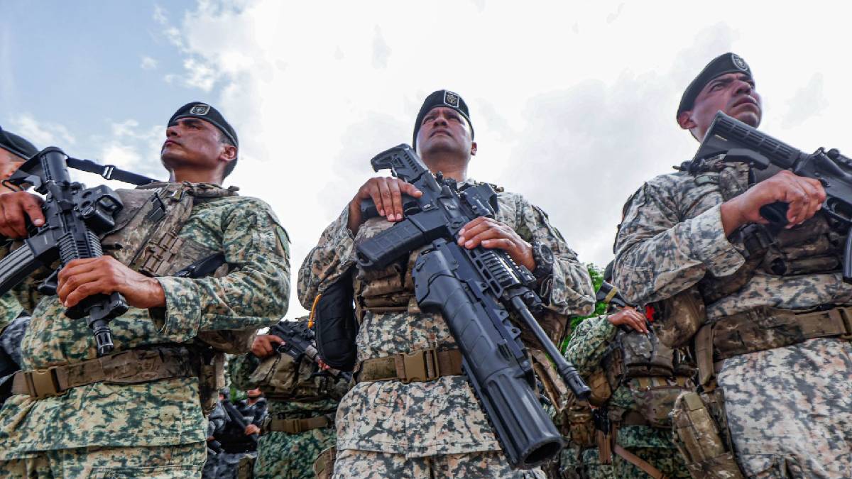 Llegan 150 fuerzas especiales a Culiacán tras 10 meses de violencia infernal