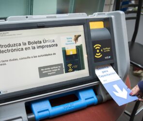 Voto electrónico en debate: costará más de 3 mil mdp y no garantiza ahorro automático