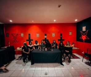 “Los Guardianes de Lucifer” inauguran el primer templo satánico en Saltillo, Coahuila