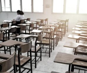 Abandonaron la escuela 864 308 estudiantes en el ciclo escolar 2024–2025