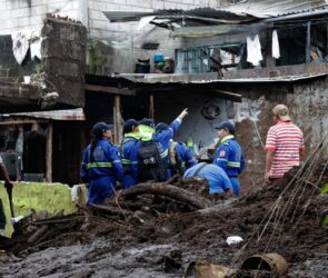 Aumenta a 64 cifra de muertes por lluvias en México; 65 desaparecidos registrados