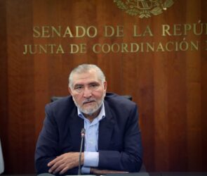 Adán Augusto López Hernández asegura que sus ganancias ahora provienen de la actividad ganadera en Tabasco