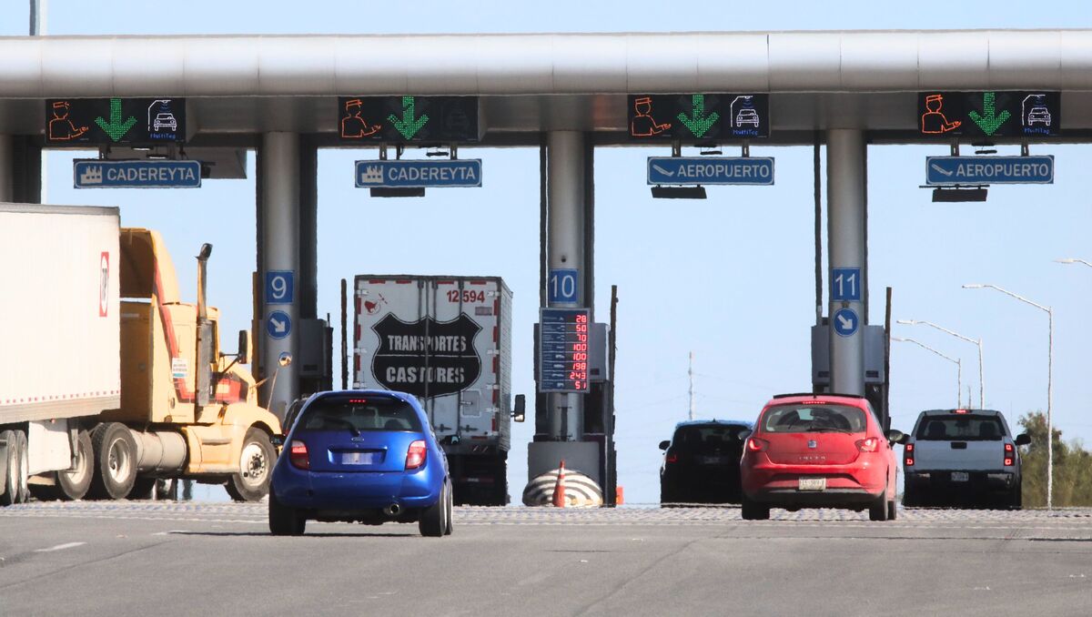 Eliminan el cobro de casetas en la autopista al Aeropuerto de Monterrey